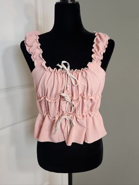 Discreet Brand Light Peach Ruffle Tie-Front Camisole